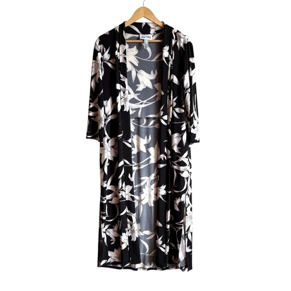 Joseph Ribkoff Black and White Floral LDS Cover Up Size 10 Kimono Cardigan - Picture 9 of 10